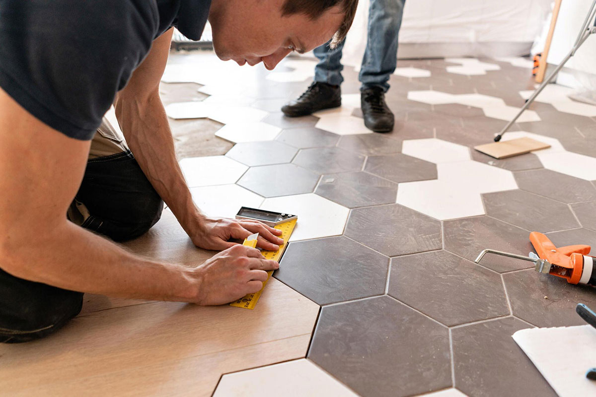 tile hardwood flooring installers